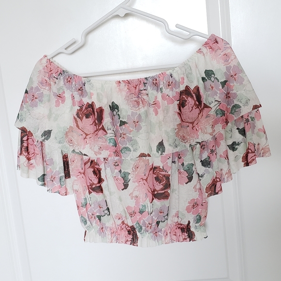 ASOS Floral Off-the-Shoulder Ruffled Crop Top - Picture 2 of 13